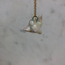 Load image into Gallery viewer, Bunny Pendent Necklace
