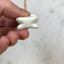 Load image into Gallery viewer, Bunny Pendent Necklace
